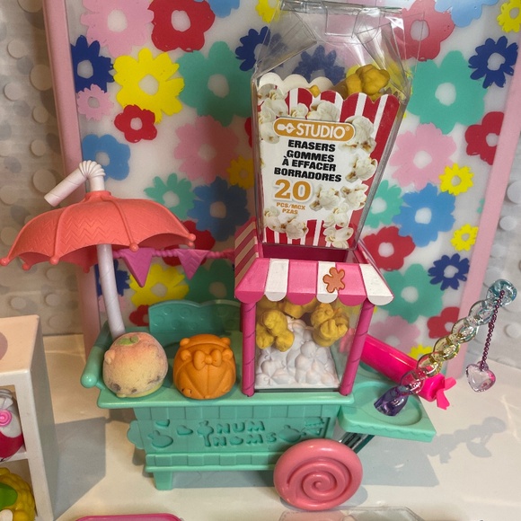 Num Noms 🎨🖌️🖼️ & Art Cart bundle - Picture 2 of 12